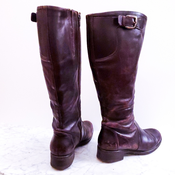 Tall, Brown, Side-Zip boot - Picture 2 of 8